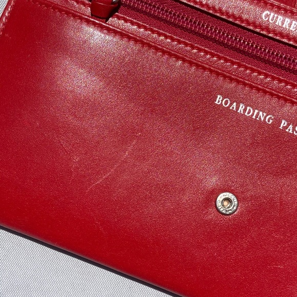 Aut. Dolce & Gabbana red wallet & passport holder - Picture 6 of 8